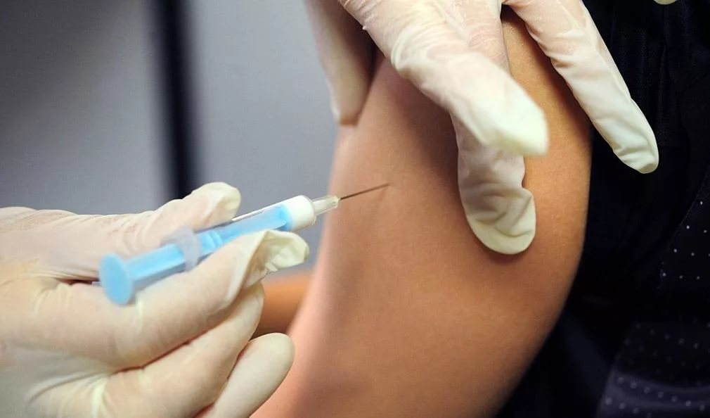 В этом году пункты вакцинации от гриппа впервые откроются в девяти московских торговых центрах