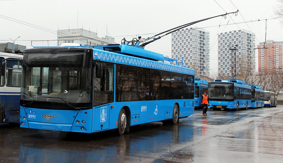 По маршруту троллейбуса № 81 будут следовать автобусы