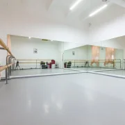 Школа балета и классического танца Первый шаг фото 4 на сайте vYasenevo.ru