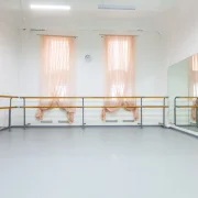 Школа балета и классического танца Первый шаг фото 20 на сайте vYasenevo.ru